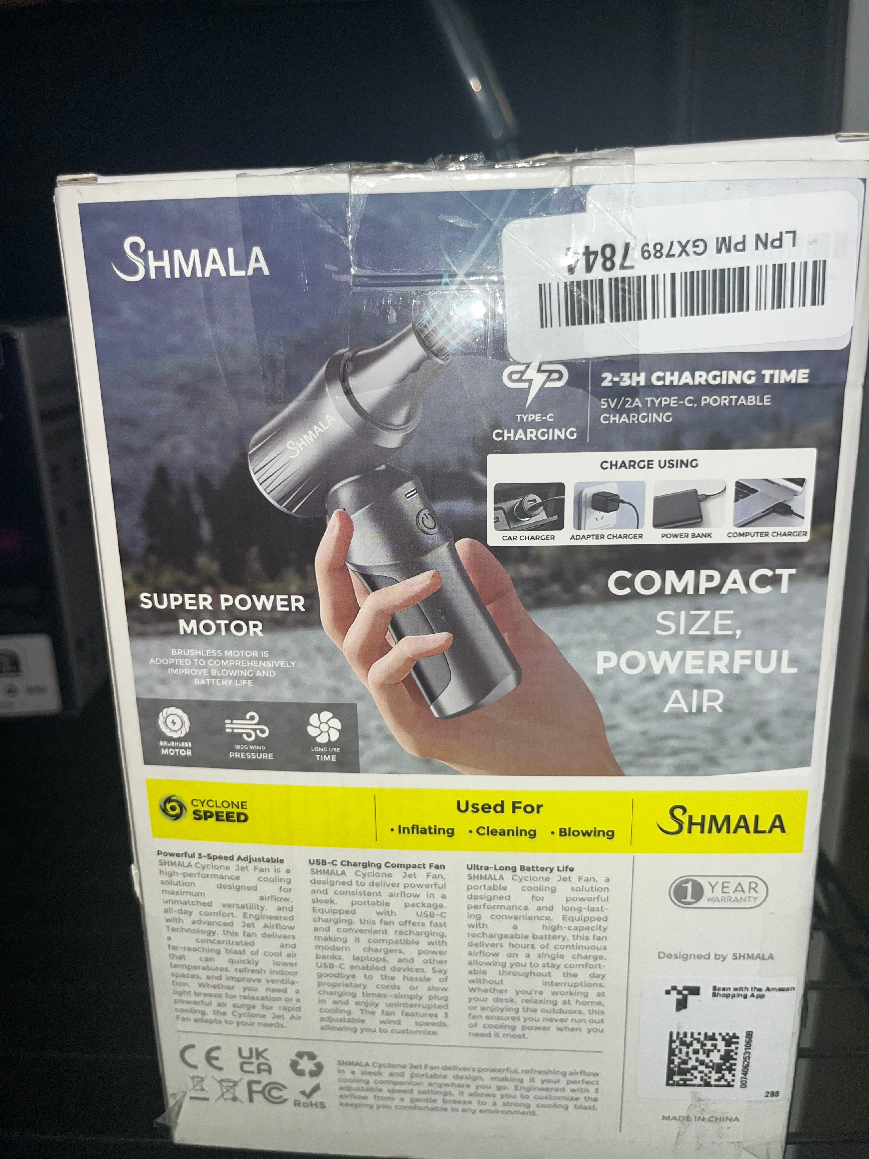 Compressed air duster perfect for rideshare drivers